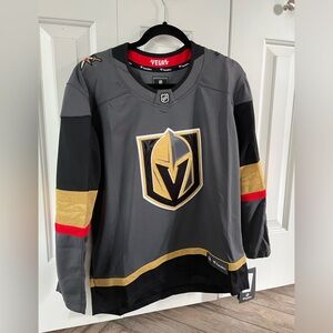 Vegas Golden Knights Jersey- youth L/XL, NWT